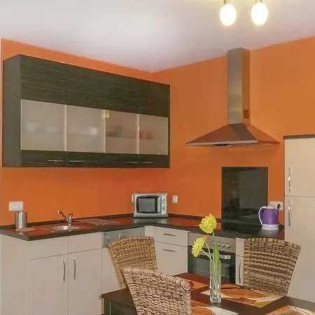 Two-bedroom In Urschmitt